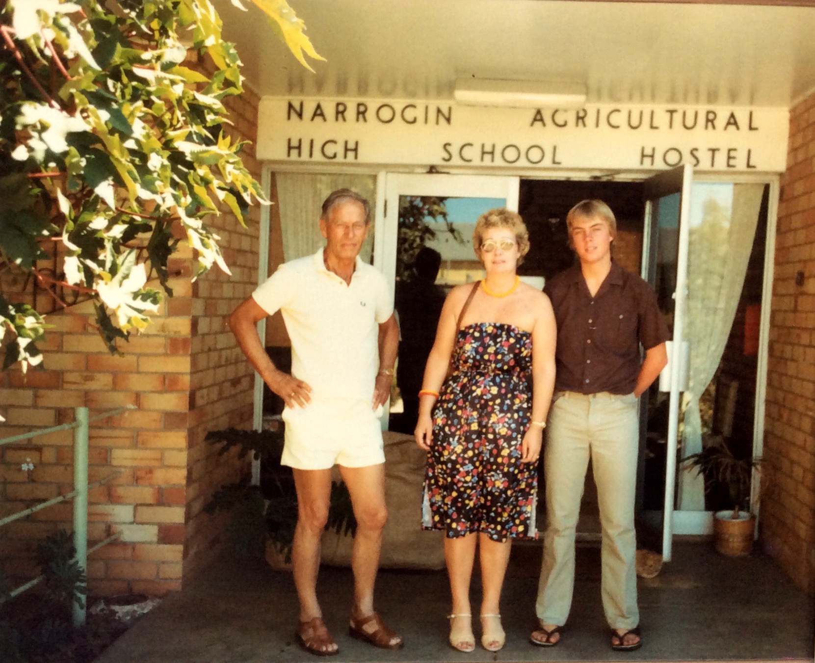 NARROGIN SCHOOL....VISITING PAUL...1982