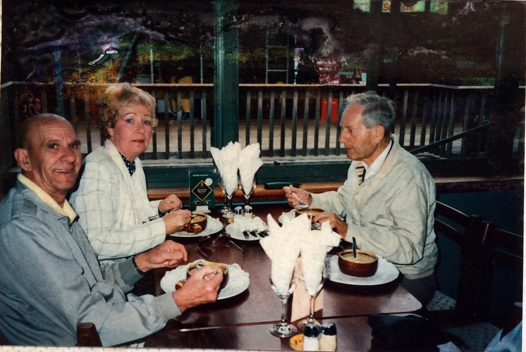 Lunch at Hilary’s Boat Harbour....21 st September 1992