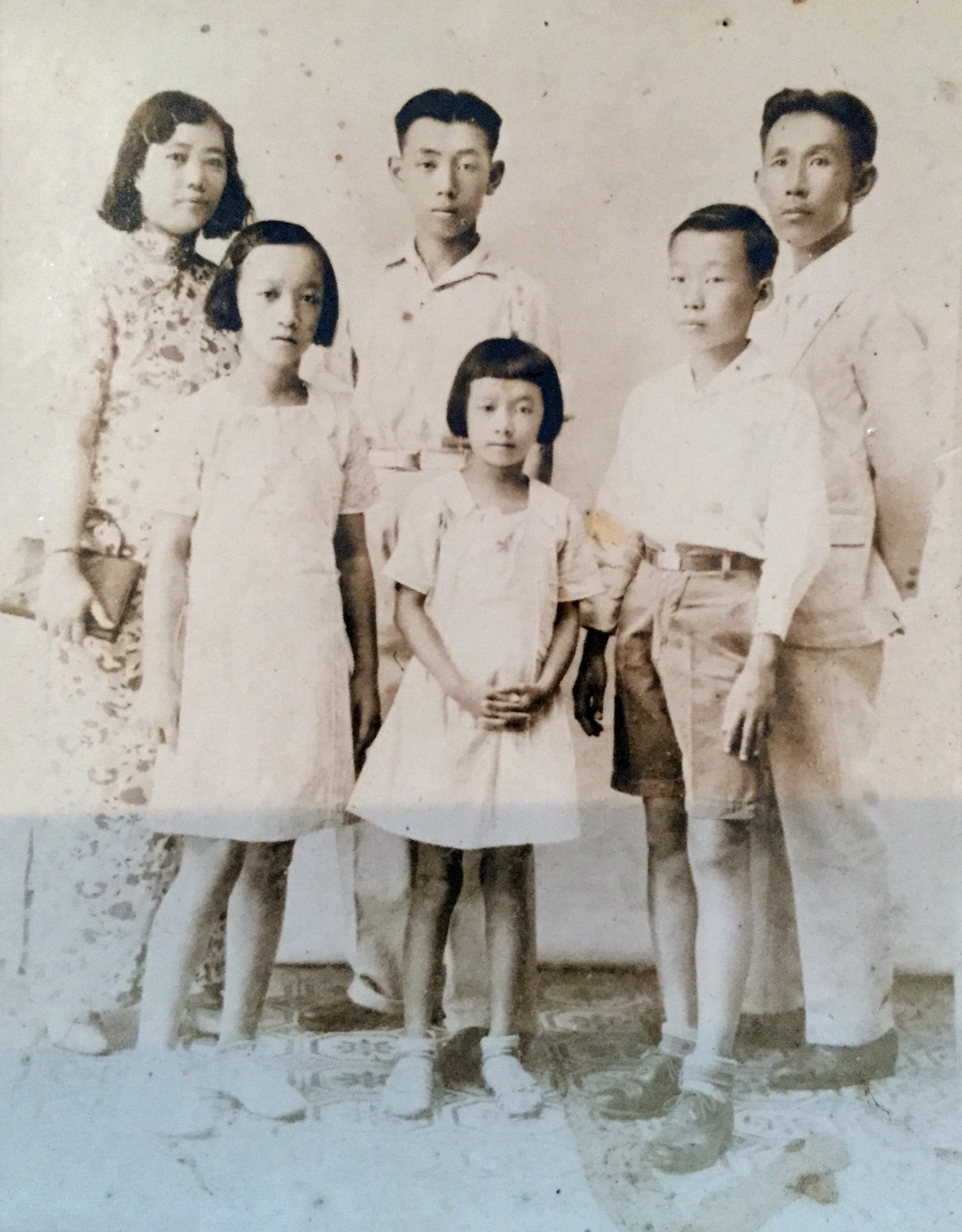 Familie van mam in 1935. Mam was 7 jr.