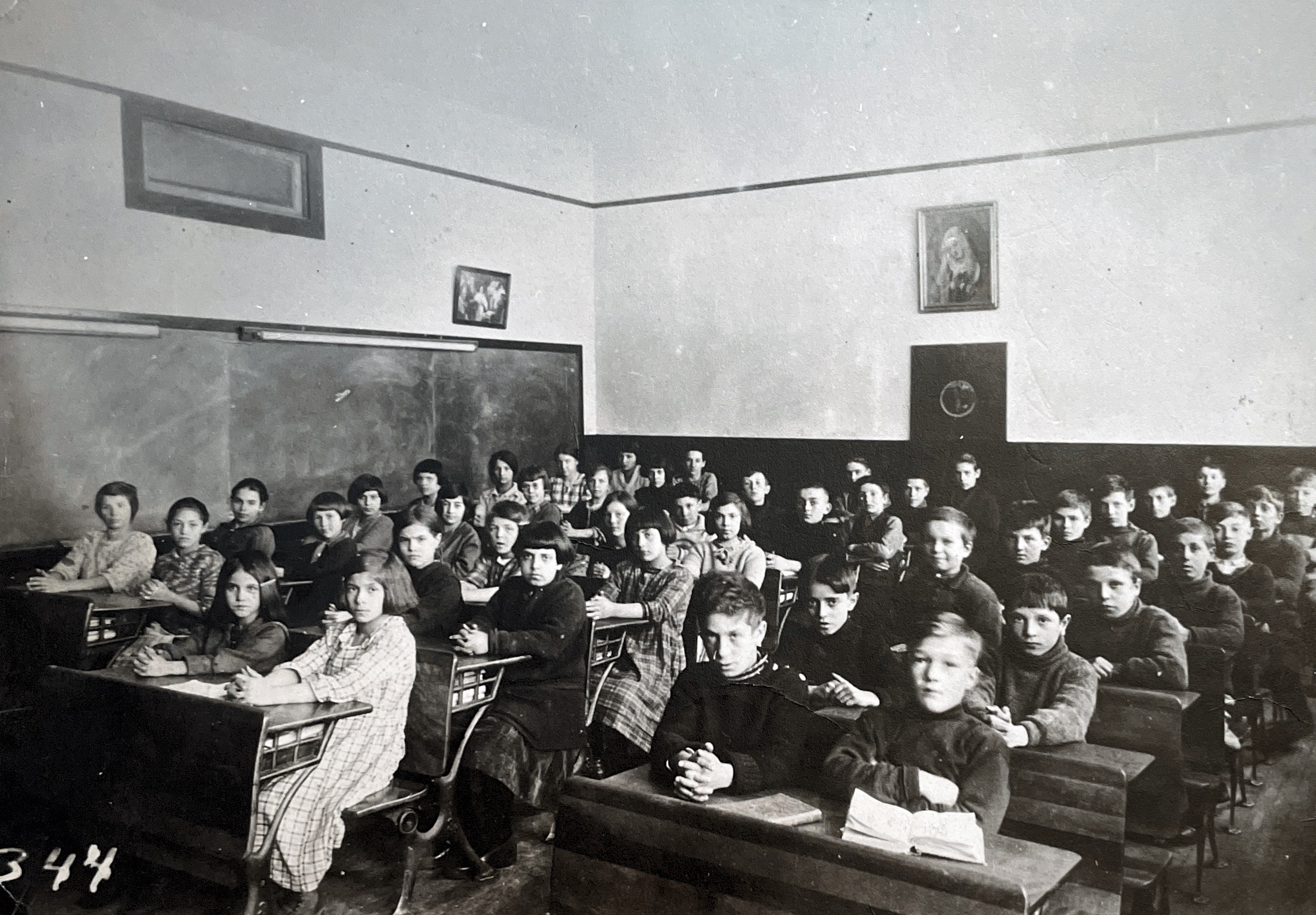 Mother’s class photo circa 1920 St Joseph’s school S S Marie
