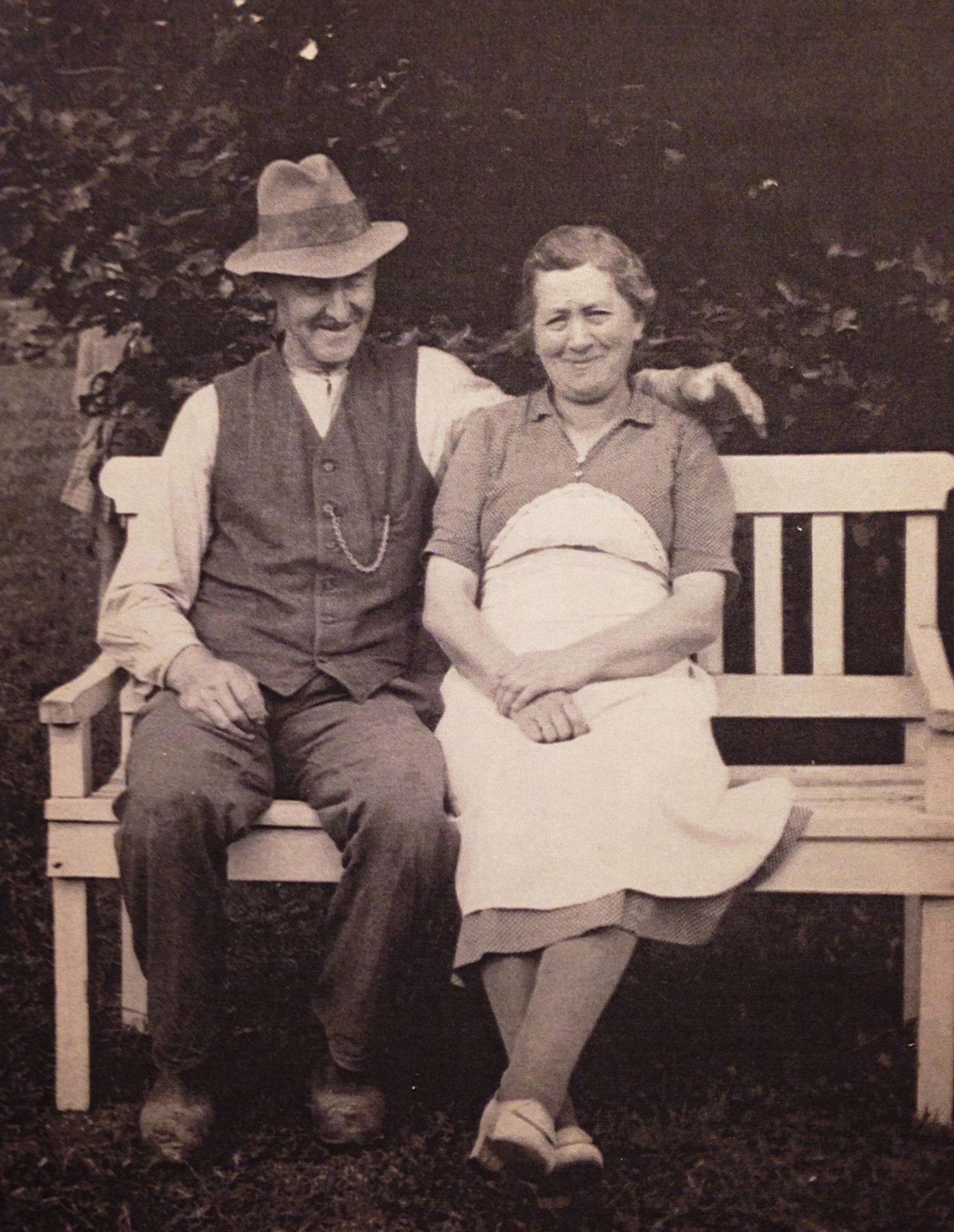 Sofie og Carl Nielsen, Harriets mor og far, ca 1950