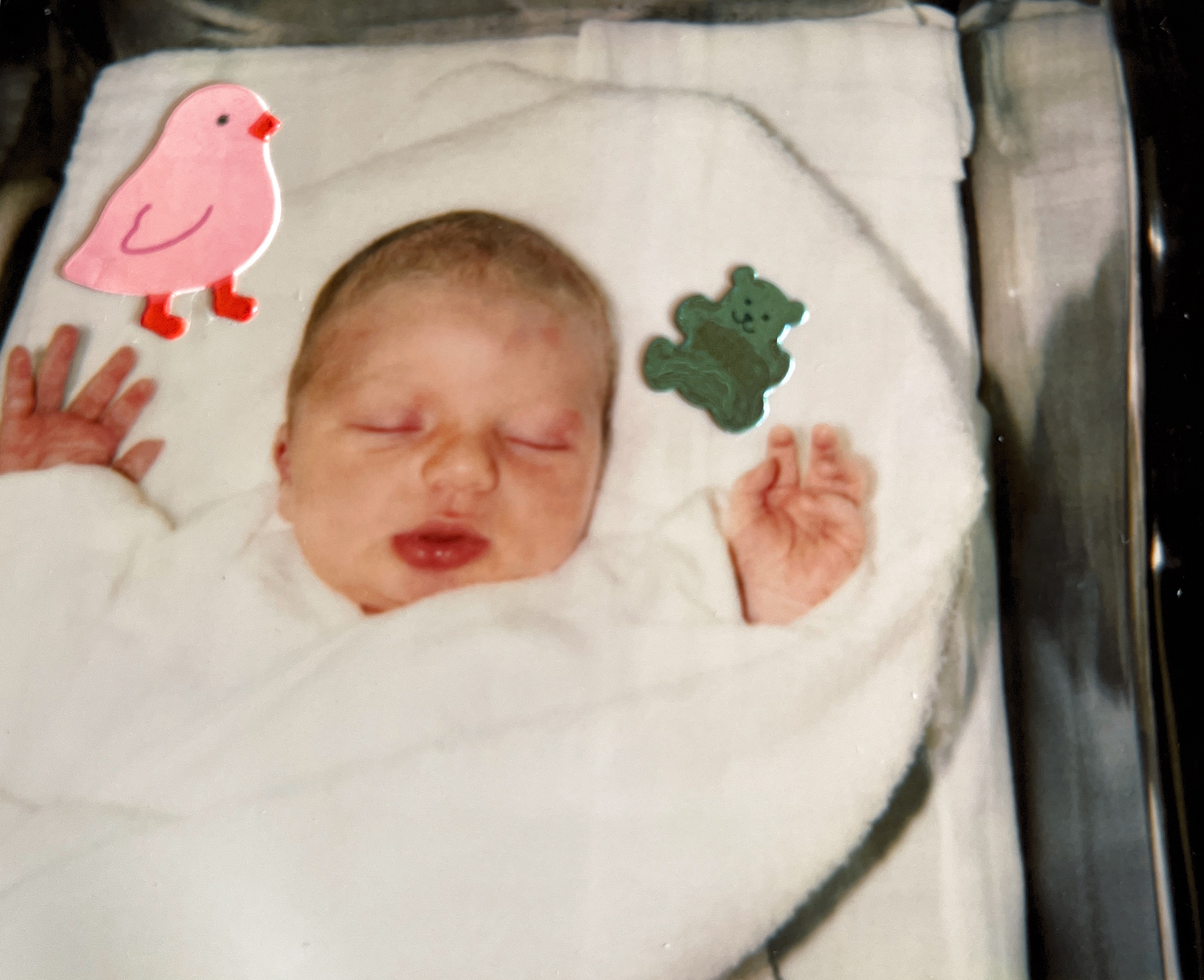 NELSON, Tobey Baby 1993.10.11    Wt 3499g HAPPY BIRTHDAY!