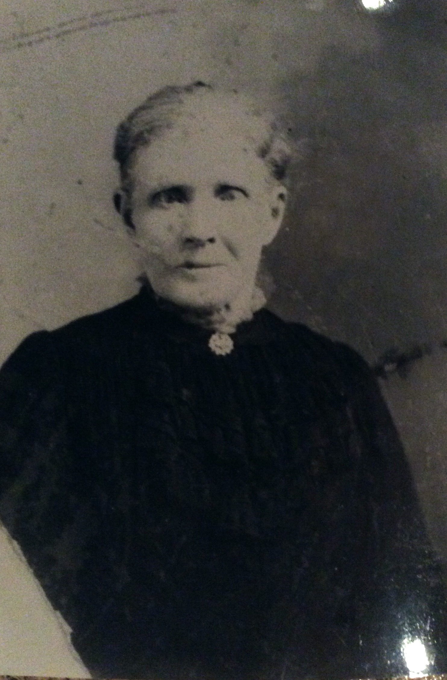 This is the oldest photo we have .  It is Christina MacFarlane nee McLeod.  B. 1837 m. Murdoch.  Came from the Isle of Lewis probably in 1851 and settled near Kincardine Ontario.