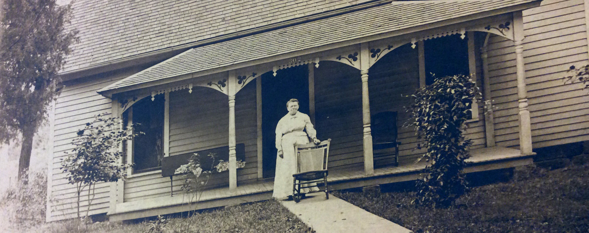 Melissa Katherine Ryan (2/21/1862-11/20/1943) in front of her house in Butler,Mo. date unknown.  My paternal great-grandmother.