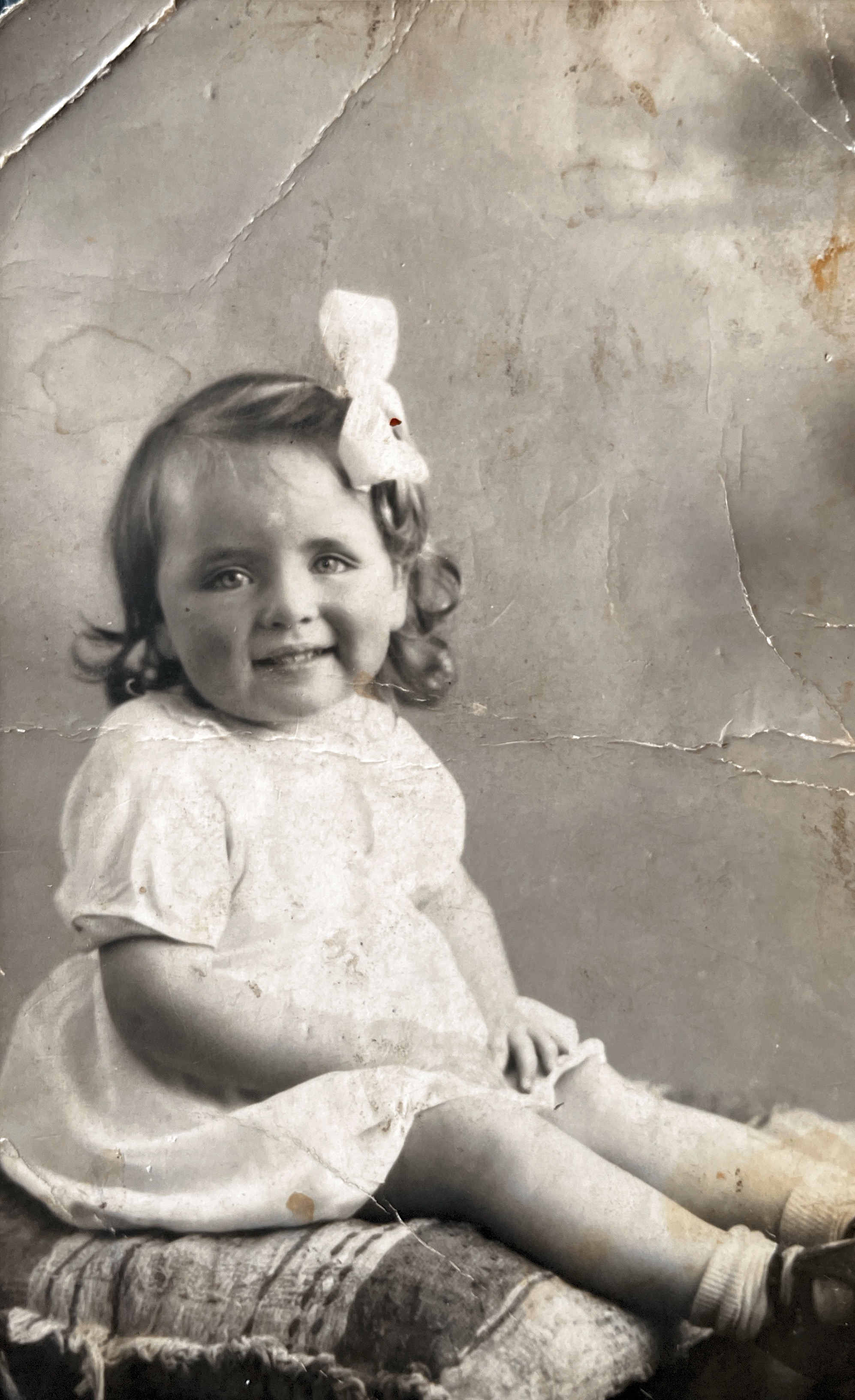 Jean Hickey aged two years in 1943
