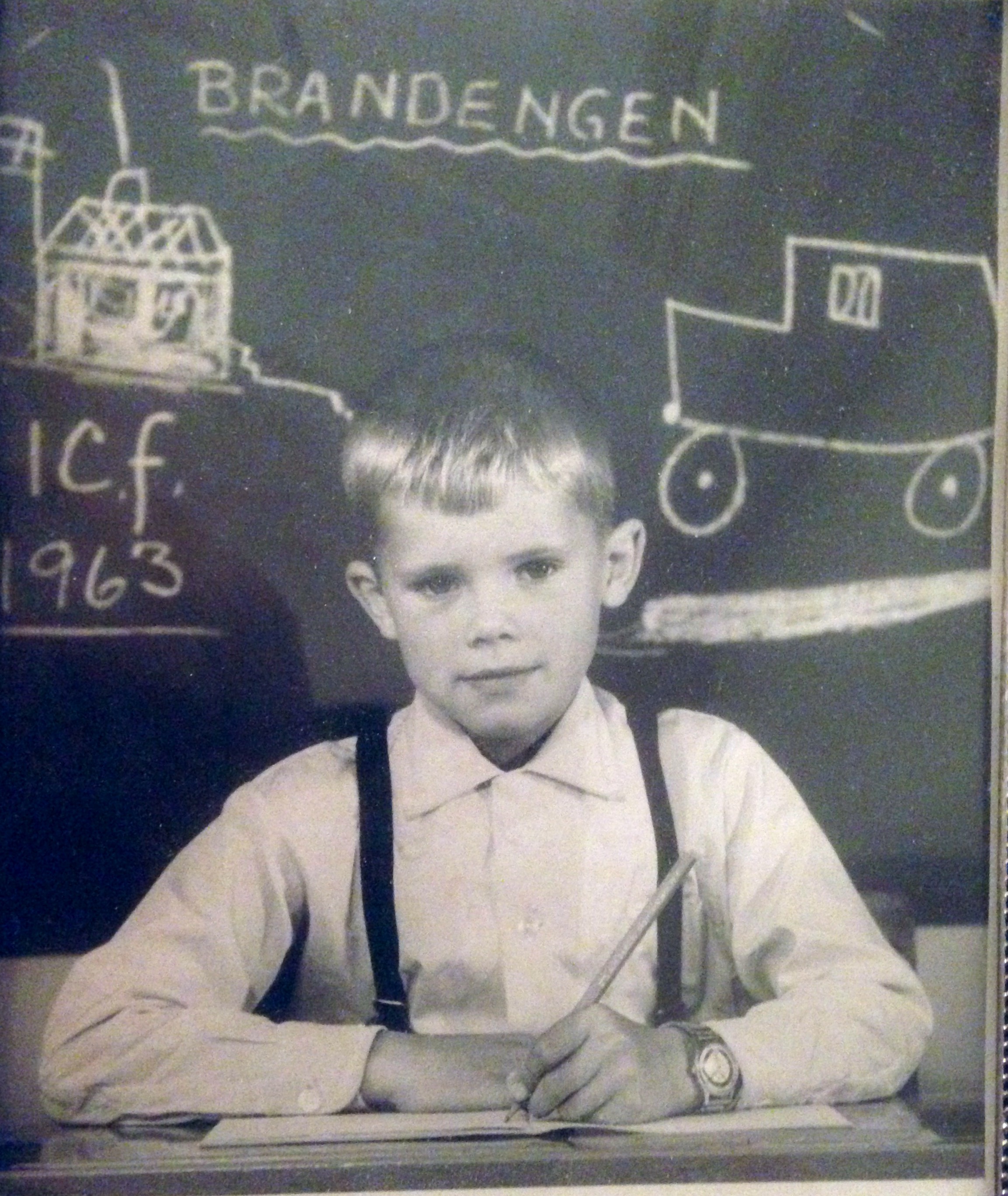 Første skoledag for Tor Knutsen, august 1963 på Brandengen skole, Drammen