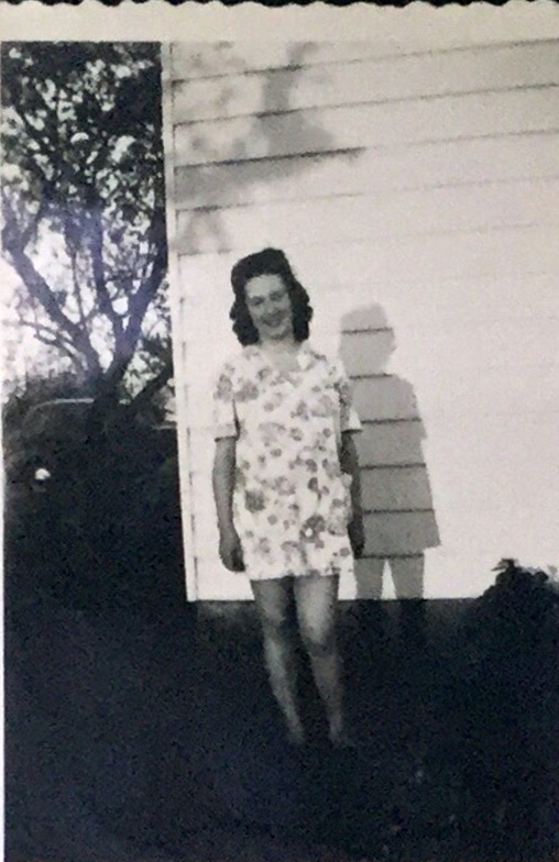 Barbra crawford in 1945 