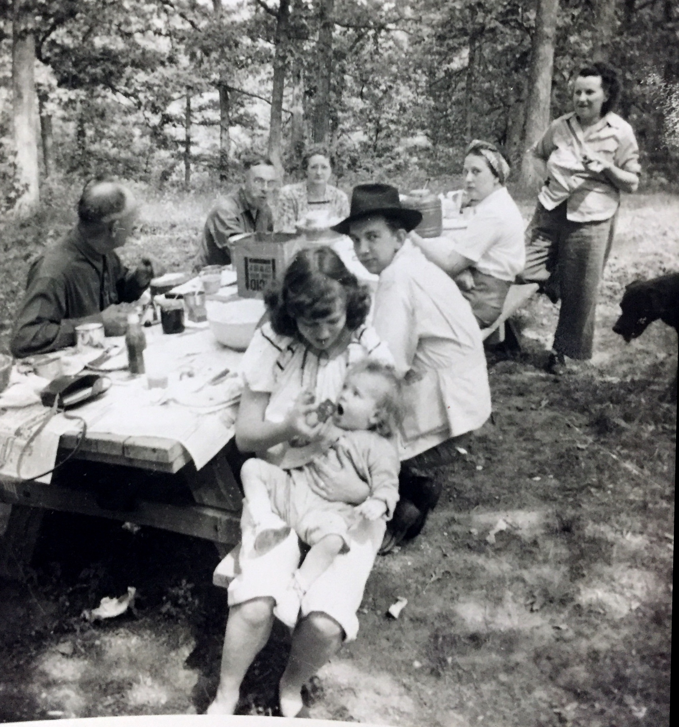 Family picnic 1948