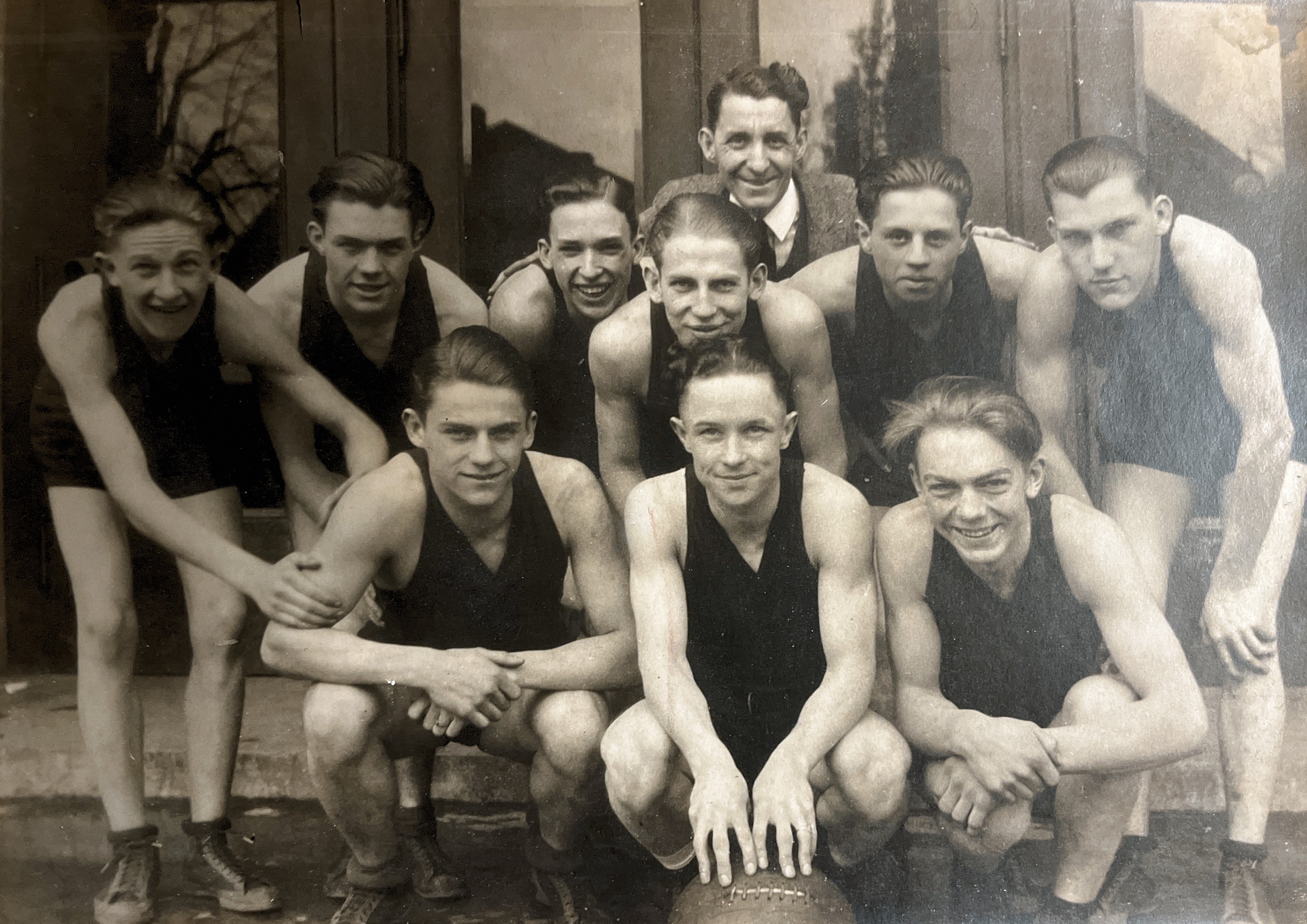 My dad’s basketball team . He’s the one on the lower right. Neal Andrew Swearingen 1906-1997