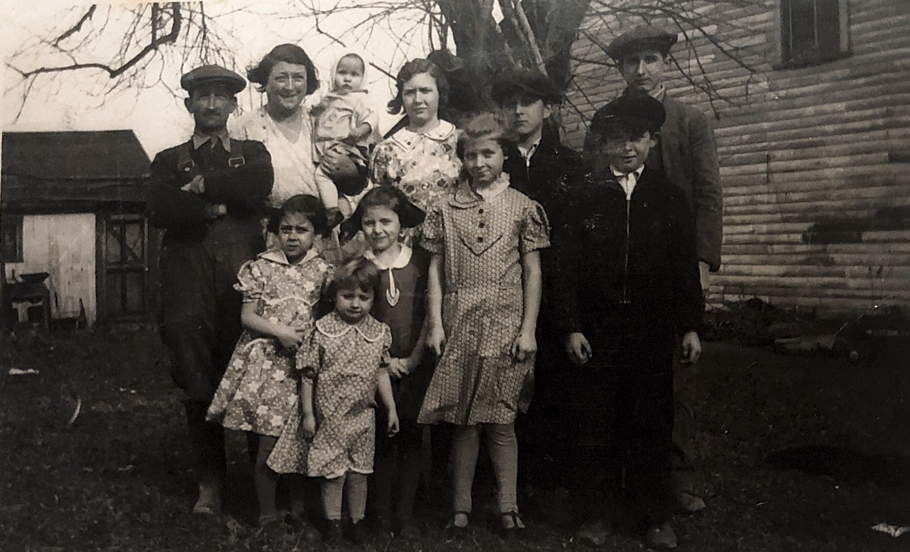 Hugo and Mary Hanke family, circa 1938