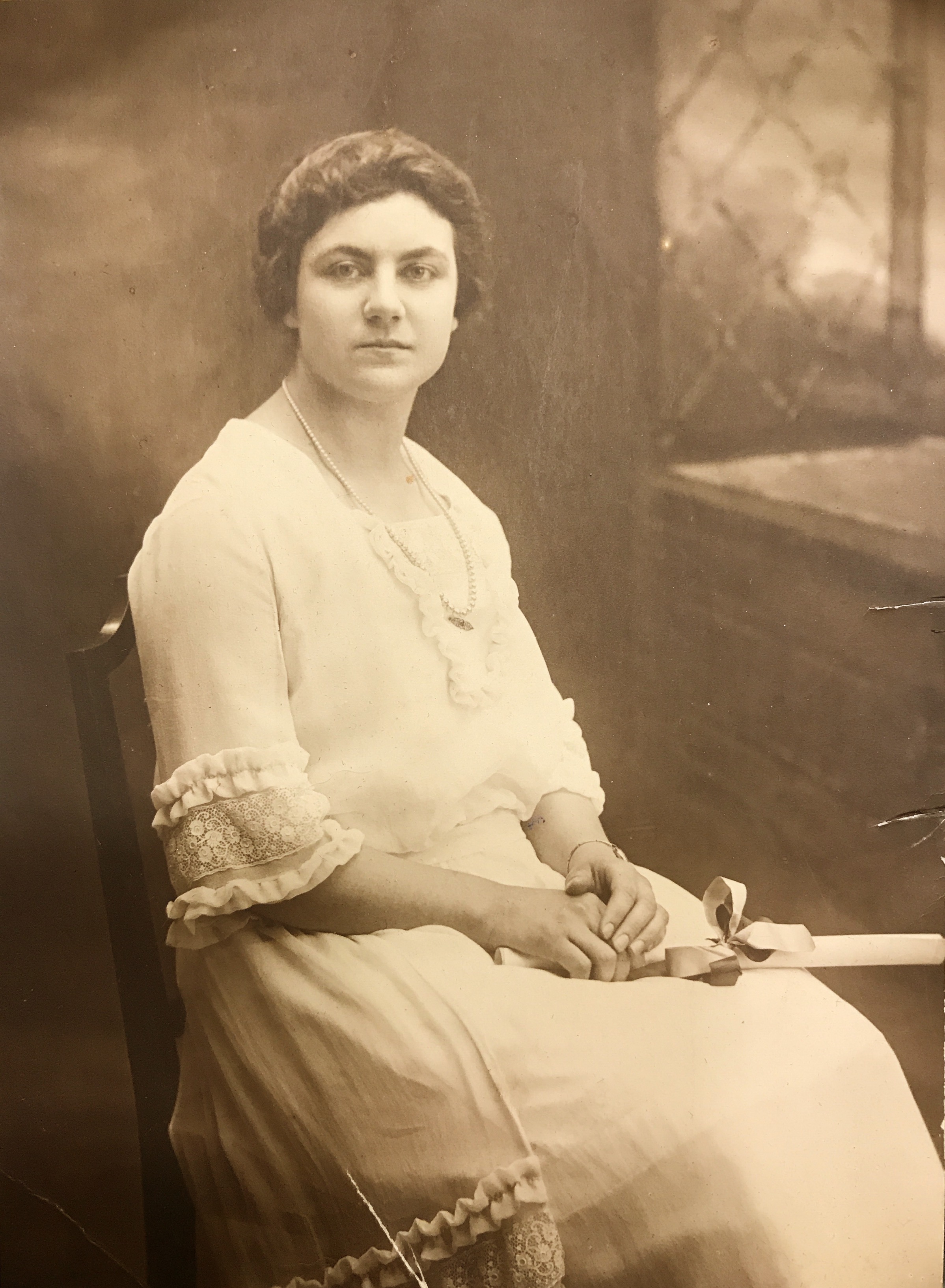 My Maternal Grandmother, Caroline (Carrie) Ione Bingham née Boardman- High School Graduation 1922