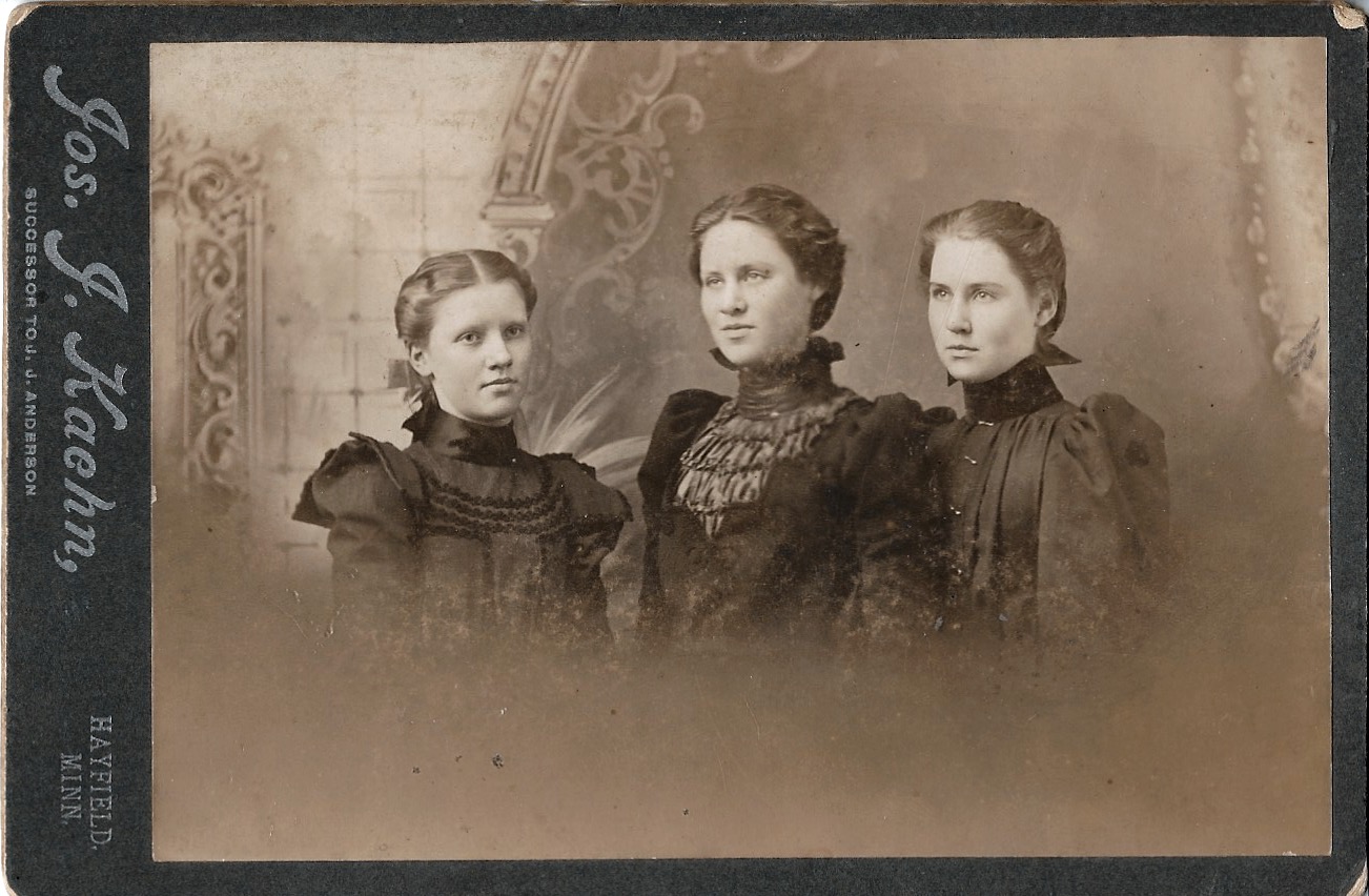 Sisters Clara, Dora, and Helen Peterson in 1900.