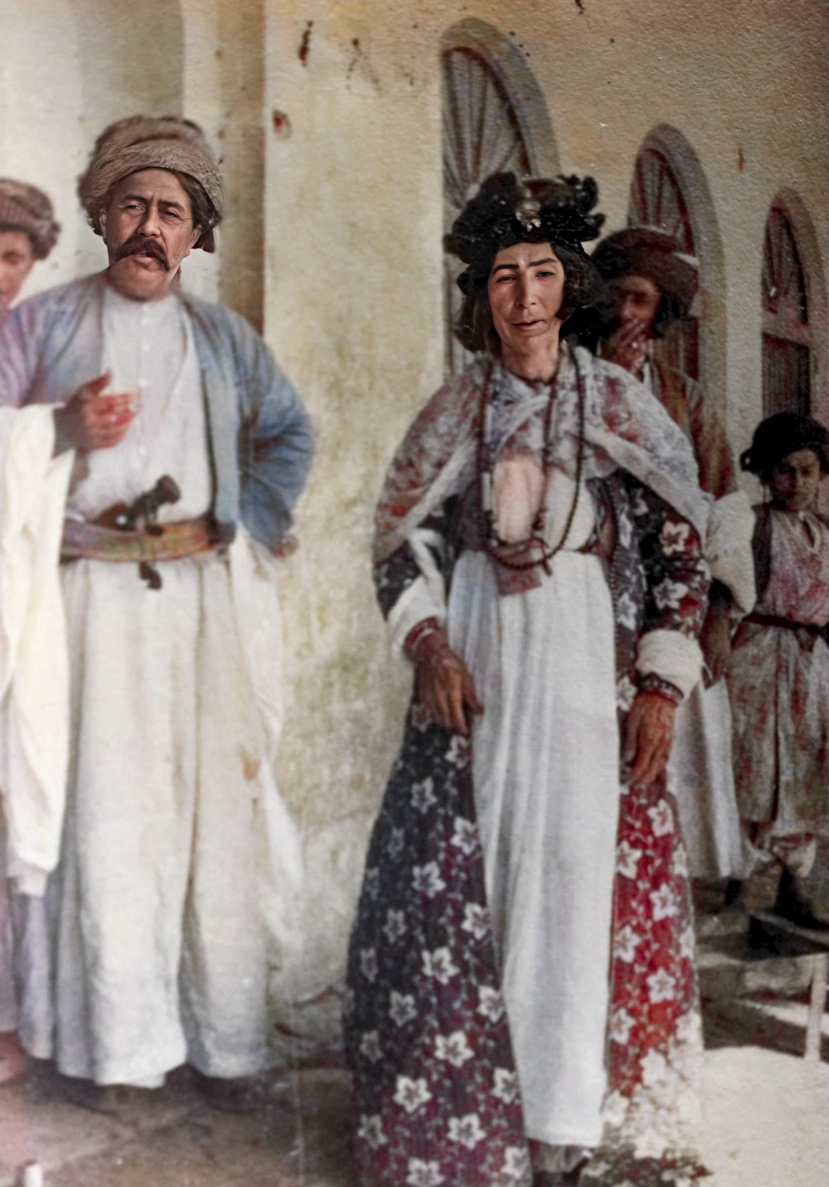 (AdilaXan with Ahmed beg Risheny) maybe after 1919. Halabja. South of kurdistan