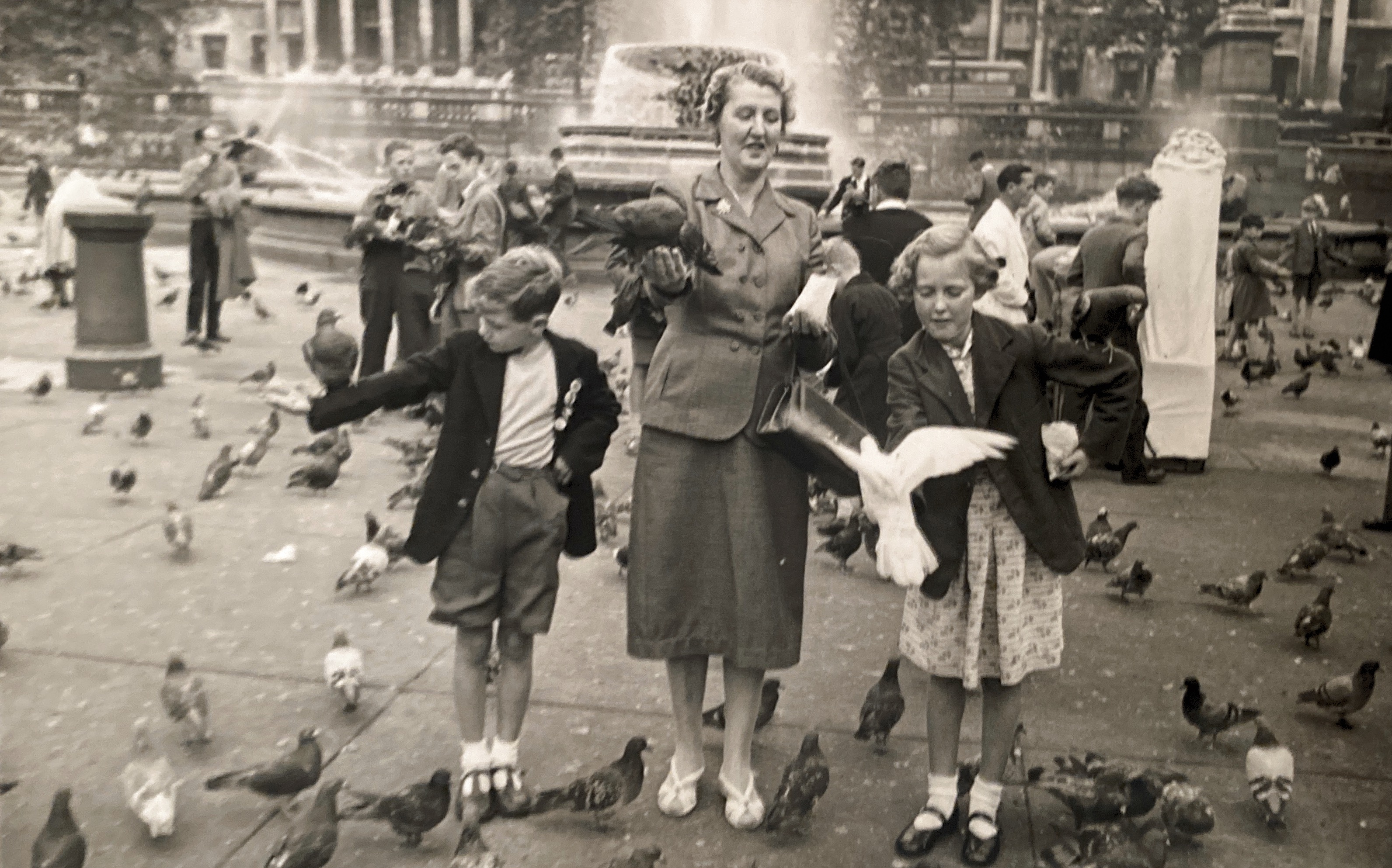 Trafalgar Square circa 1955