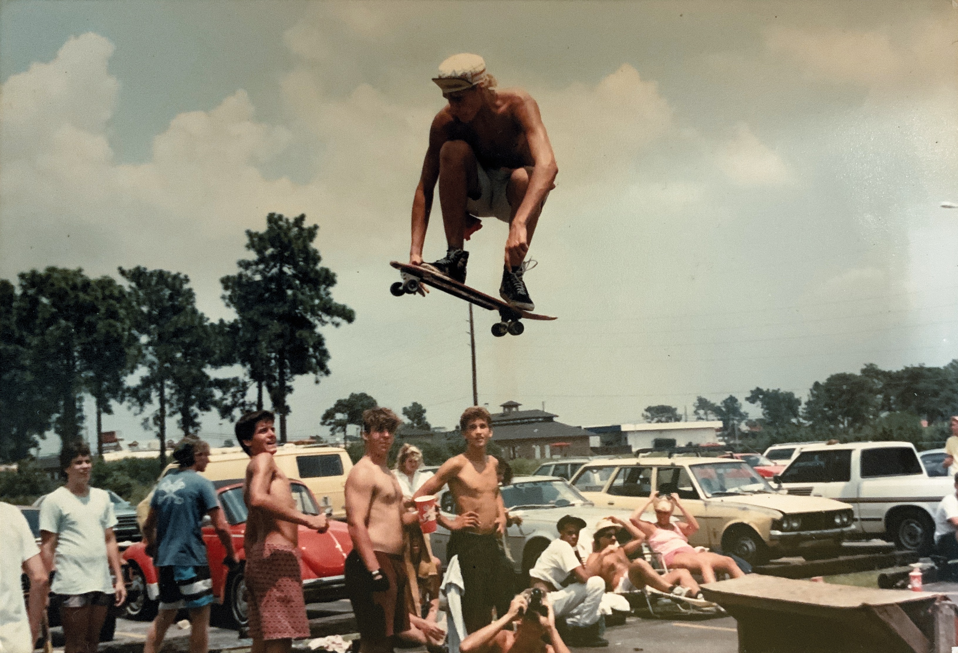 Just found this gem! This is me 34yrs ago! I’m at a street skating competition @ the Roller Ranch in Lakeland Florida. 1986 I think. Hand plants were super popular at this time, one problem with that is I was a Sky Pilot! Old school skater 🤙🏼 