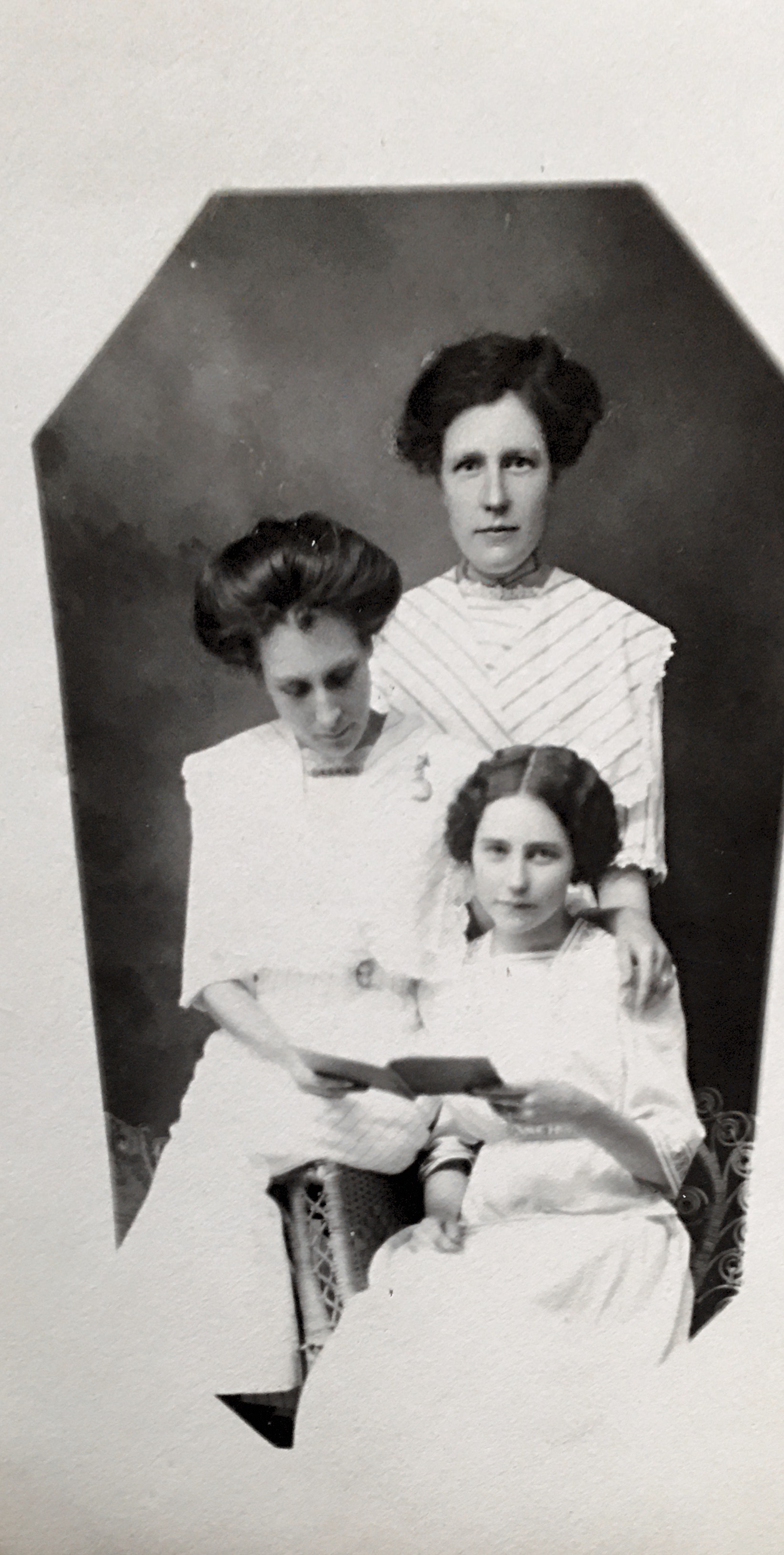 Three of my great aunts taken about 1914