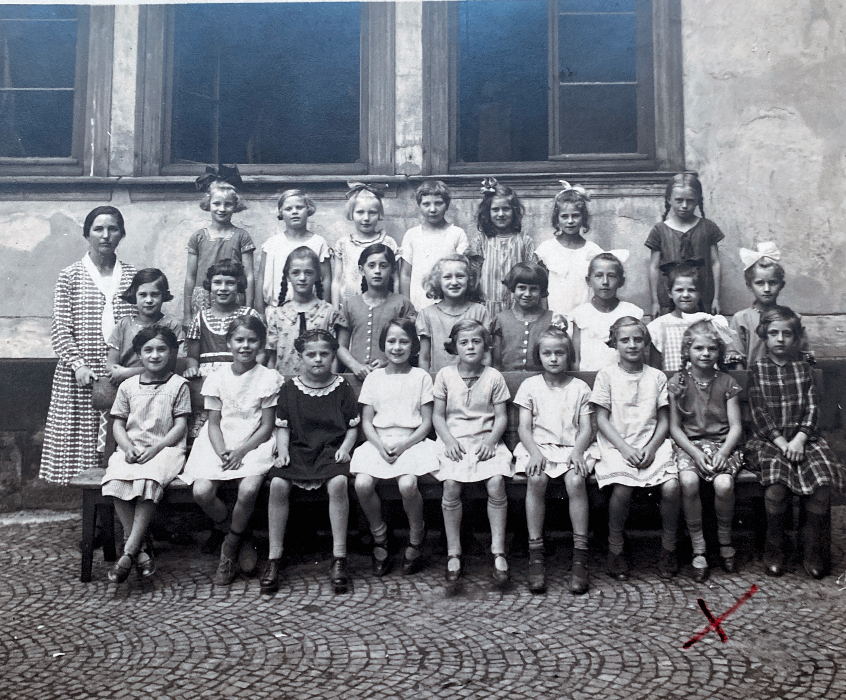 Schulklasse Waltraut Basilius 1925 