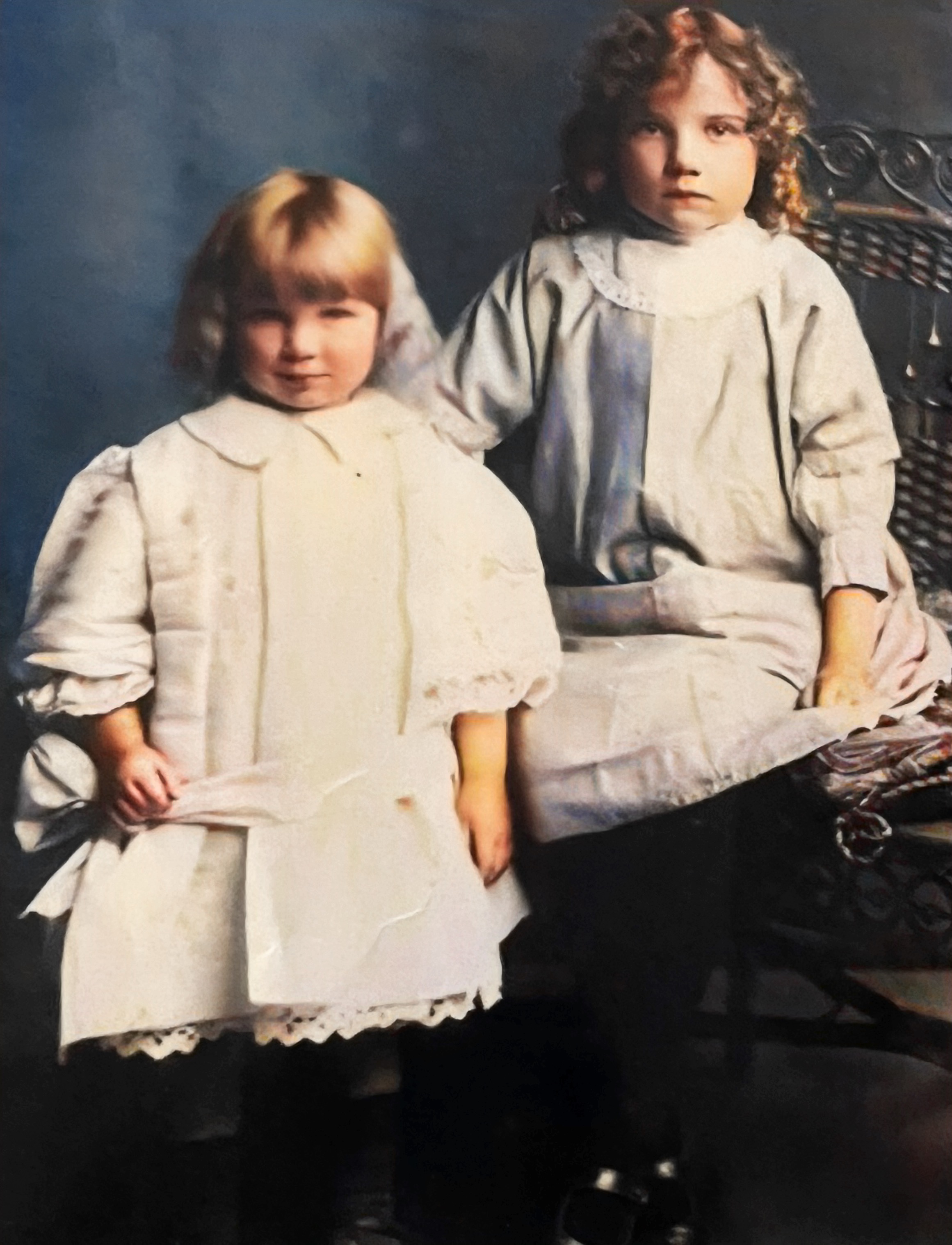 Sisters 1911