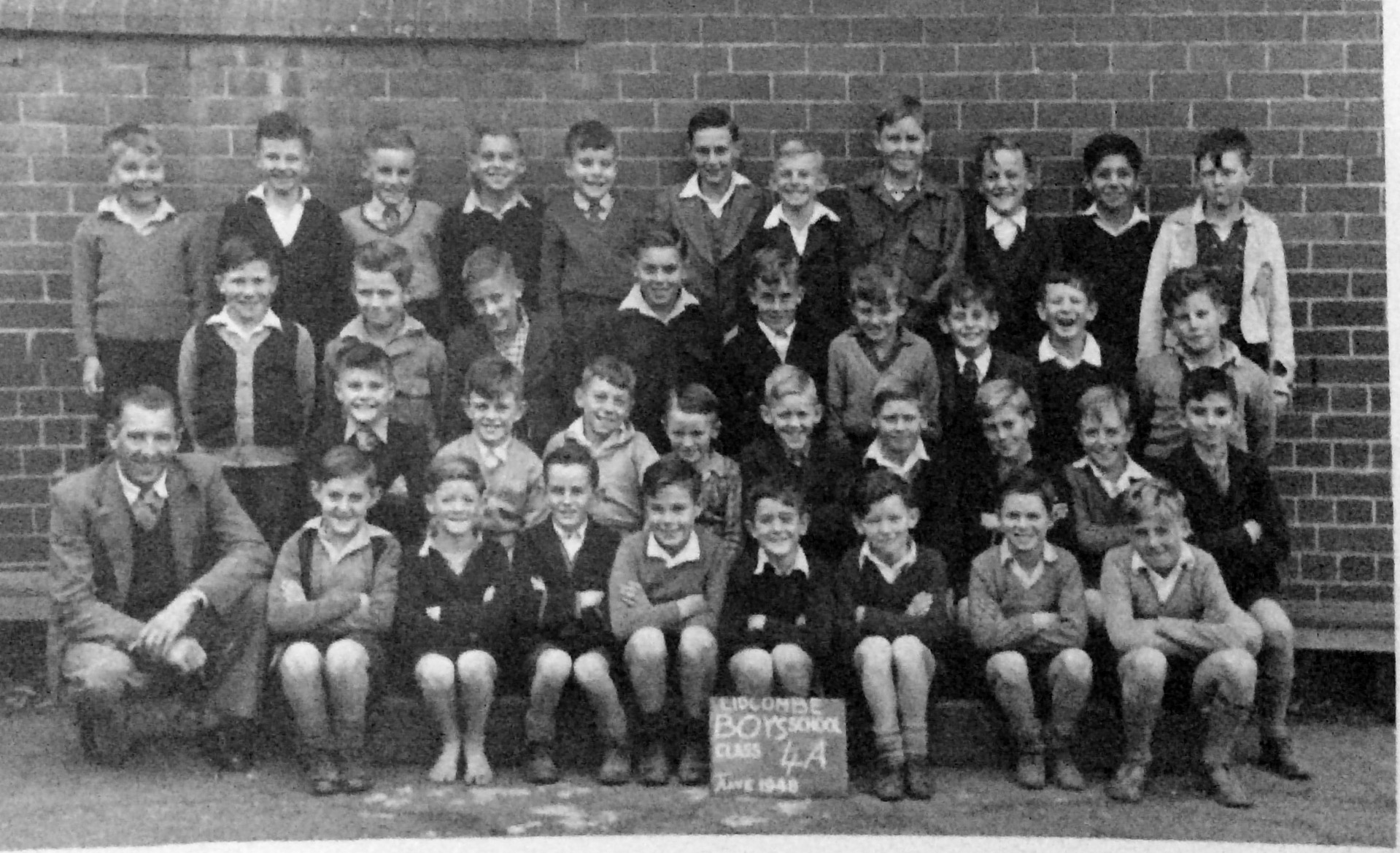 Top row second from the left is Cecil John Fisher, aged 10years. Born 16/08/1938