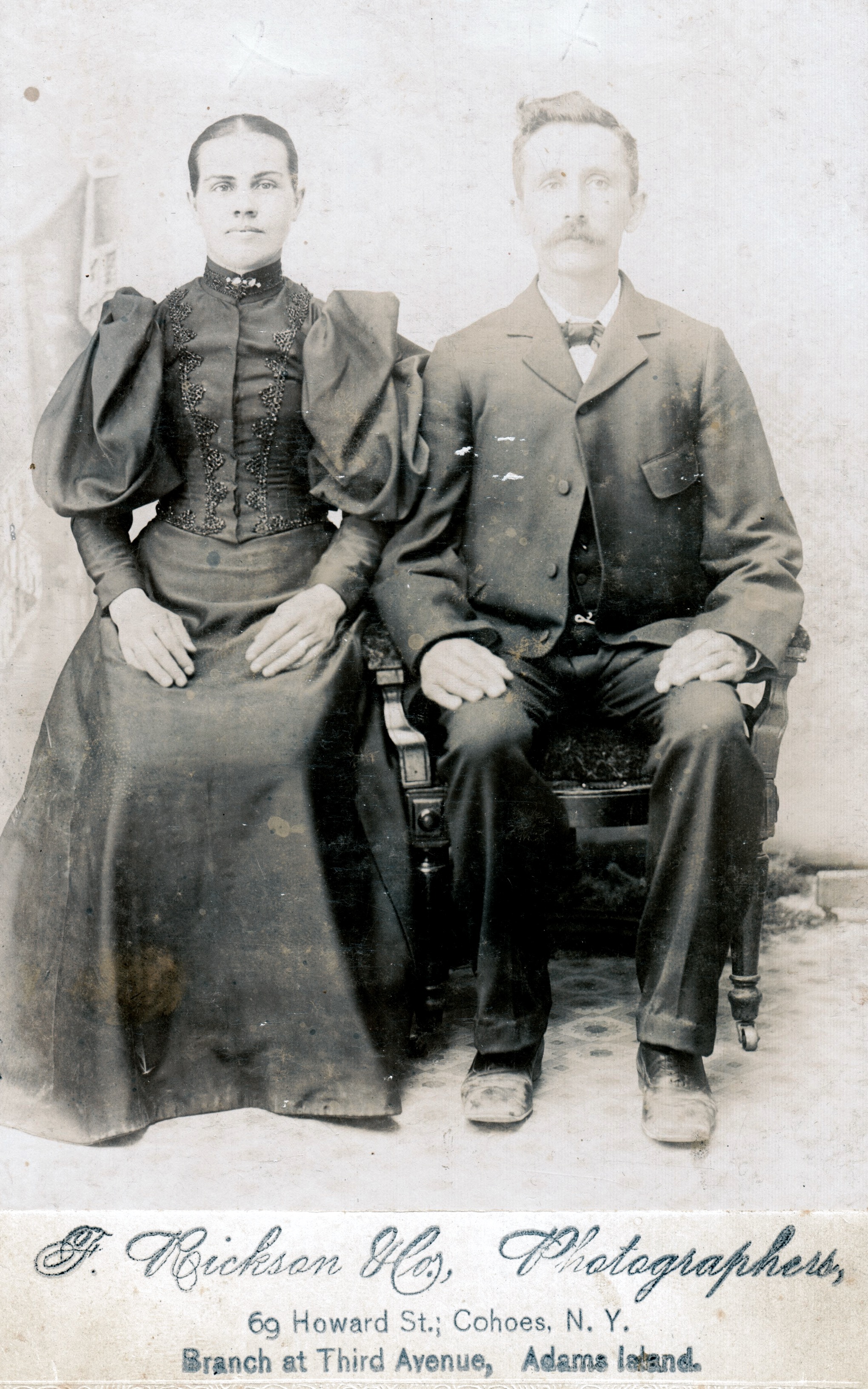 Mariage de Emma Mireault la deuxième épouse de Lactance Laforest le père  de mon grand père Laforest en 1890
Emma s’est remarié en deuxième noce avec Théophile Gauthier