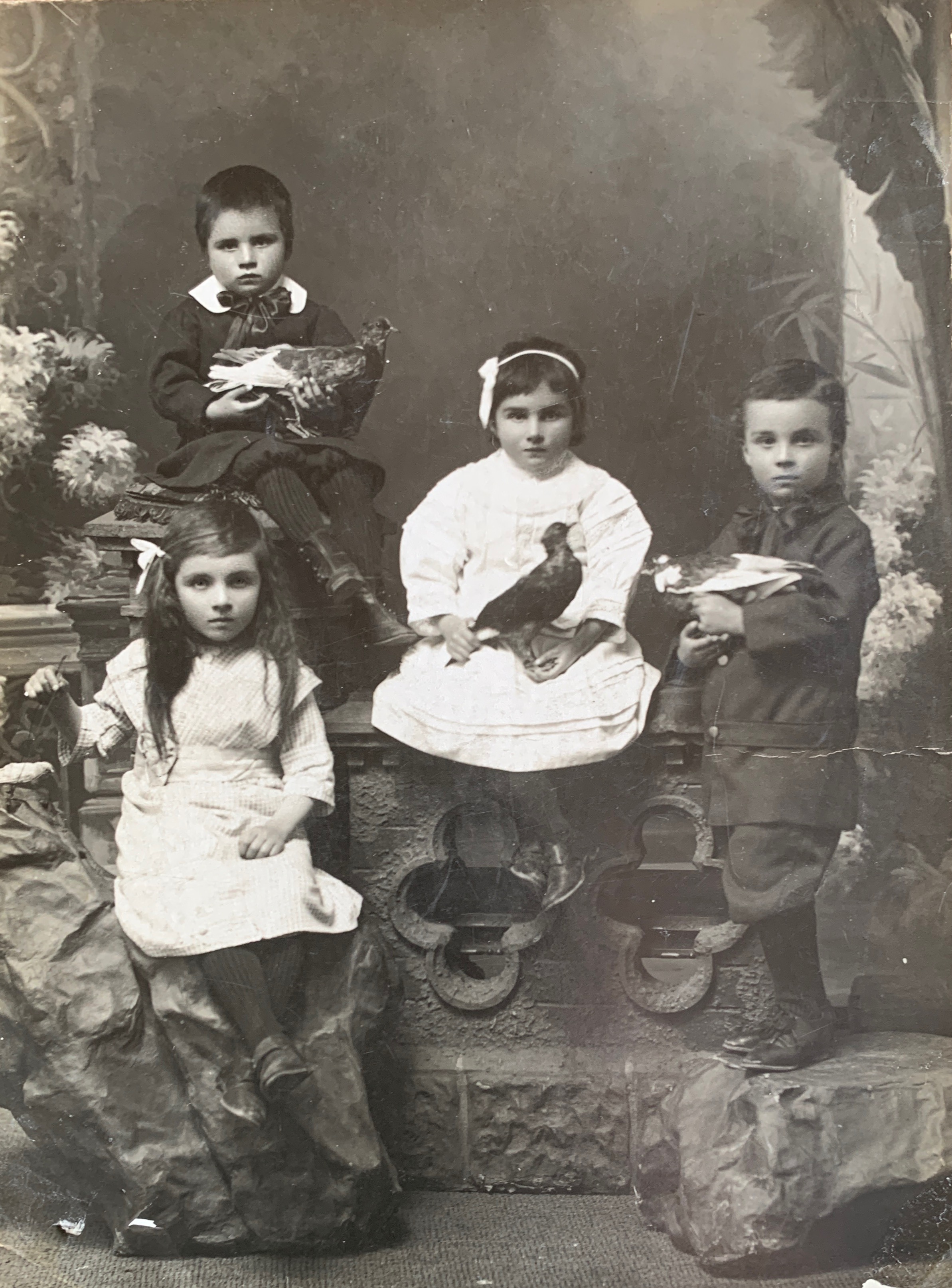 Fratellini in posa x foto nel 1913